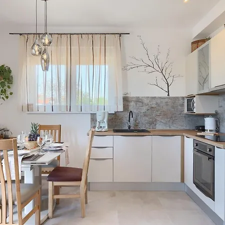 Apartment Bojana